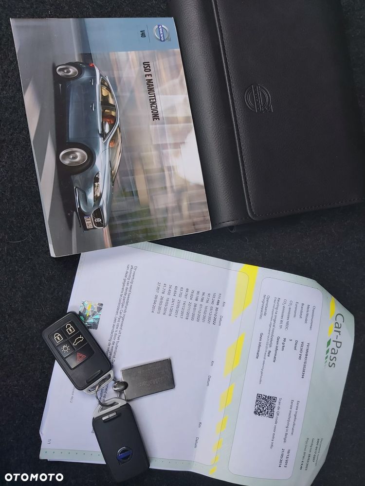 Volvo V40 D2 You - 38