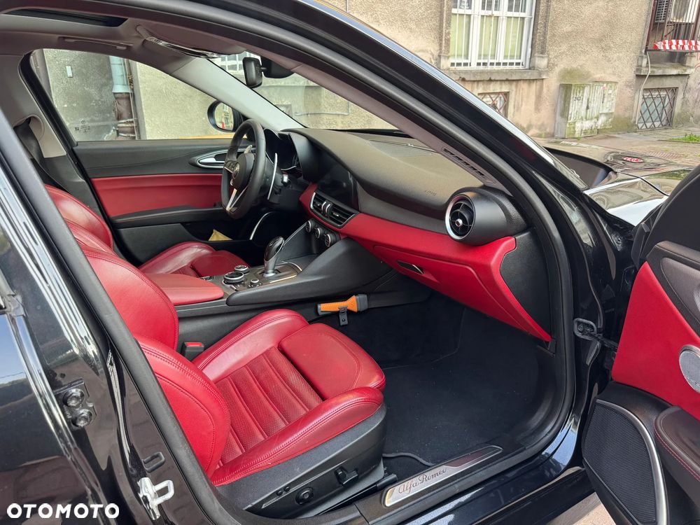 Alfa Romeo Giulia 2.0 Turbo Super - 21