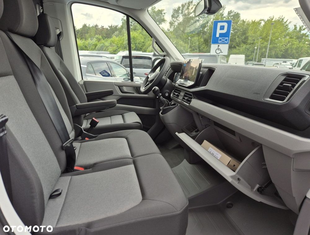 Volkswagen Crafter 2.0 TDI Manual - 15