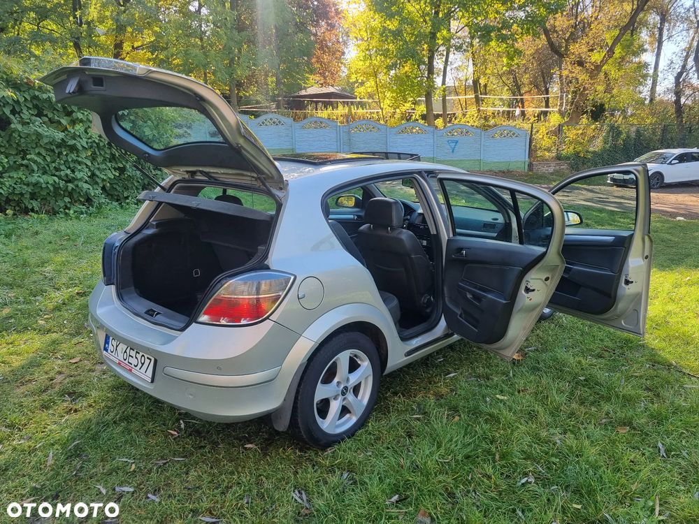 Opel Astra 1.8 Cosmo - 9