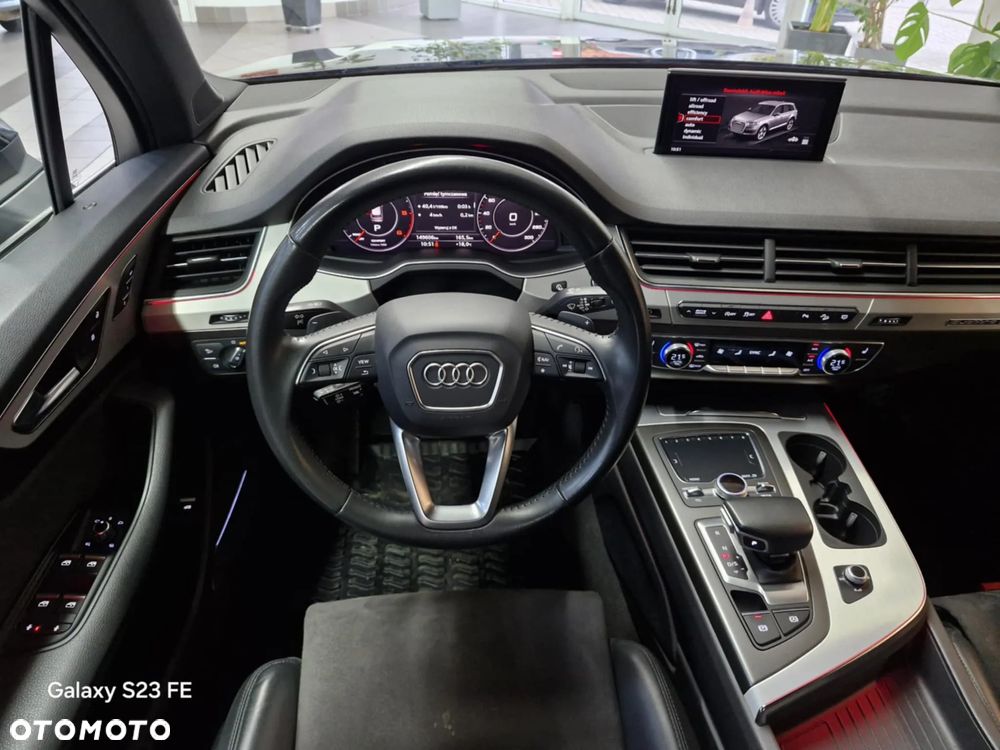 Audi Q7 - 11