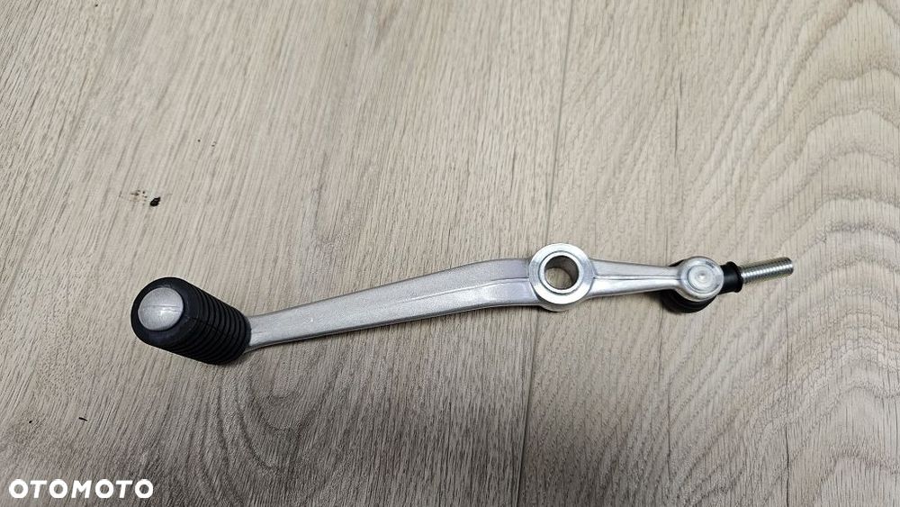 Dźwignia Zmiany Biegów Yamaha YZF-R6 RJ11 / RJ15 / RJ27  2C0-18110-01 - 3