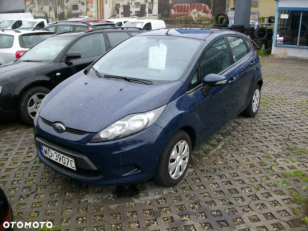 Ford Fiesta - 2