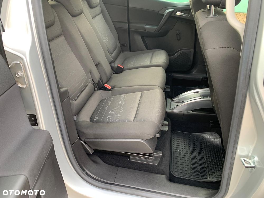 Opel Meriva - 19