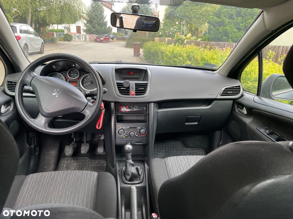 Peugeot 207 1.4 Presence - 6
