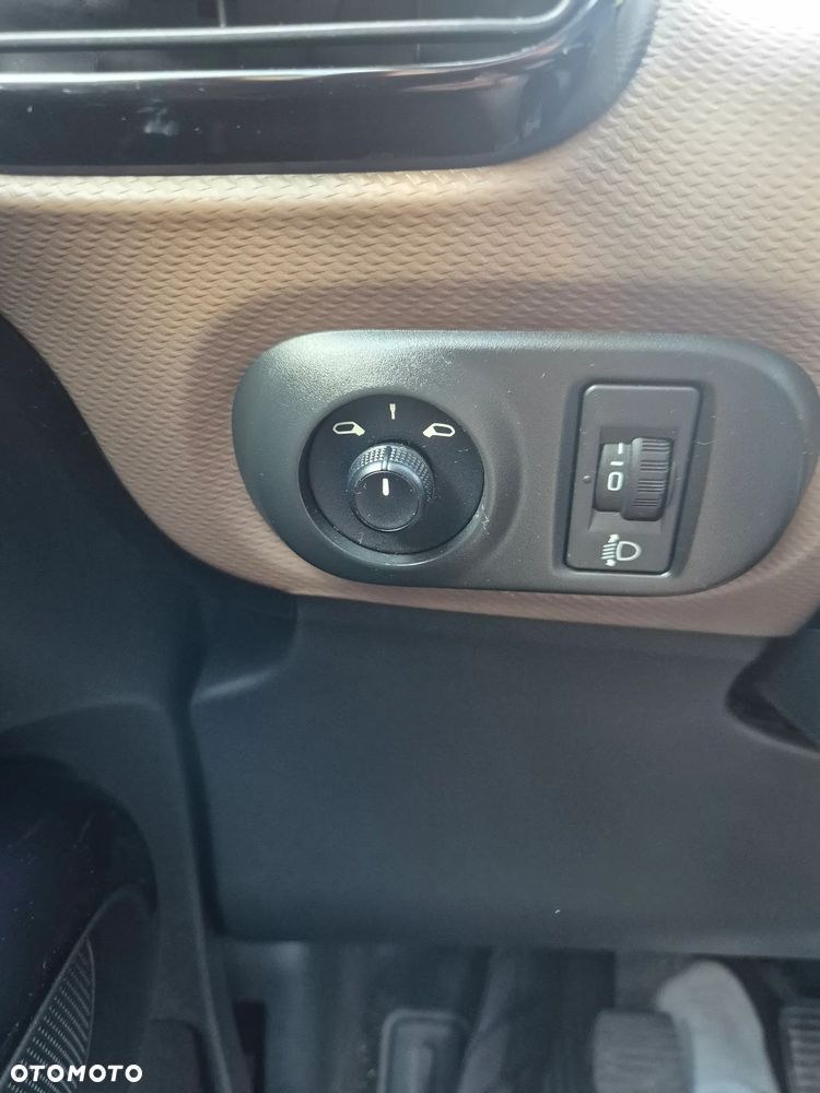Citroën C4 Cactus 1.2 PureTech MoreLife S&S - 16