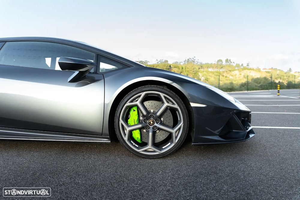 Lamborghini Huracán EVO - 18