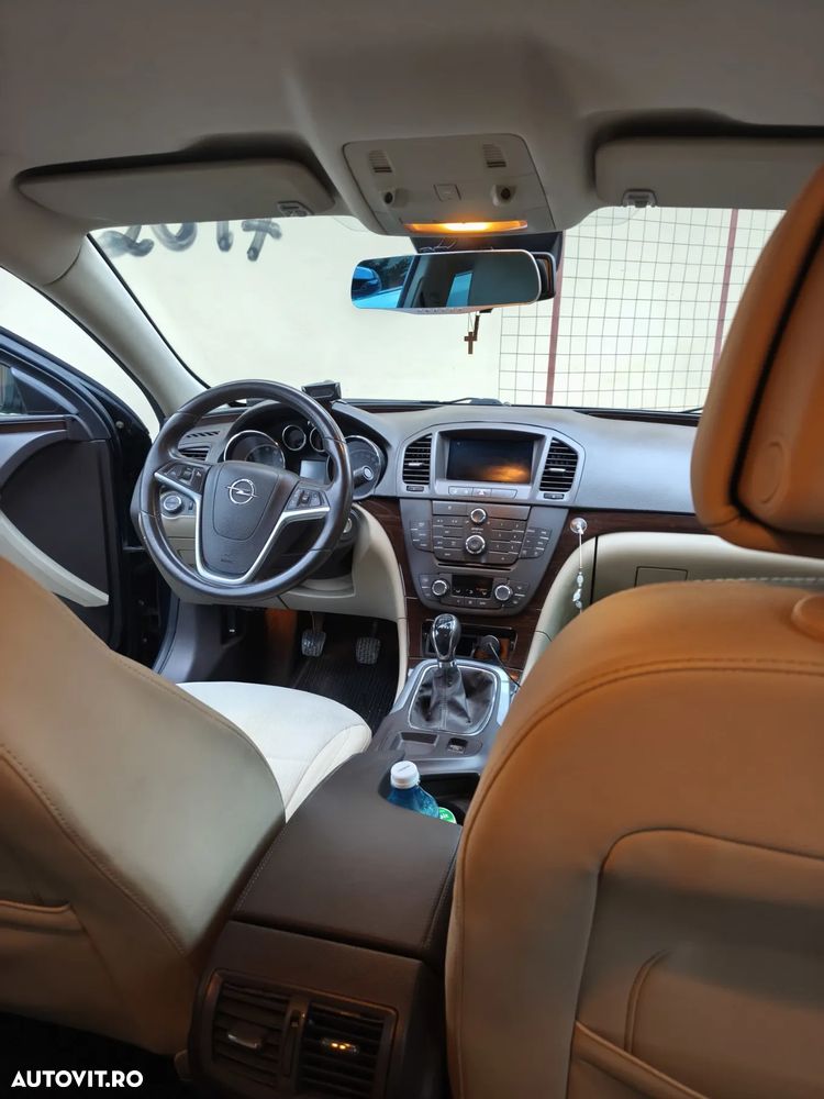 Opel Insignia 1.8 VVA - 12