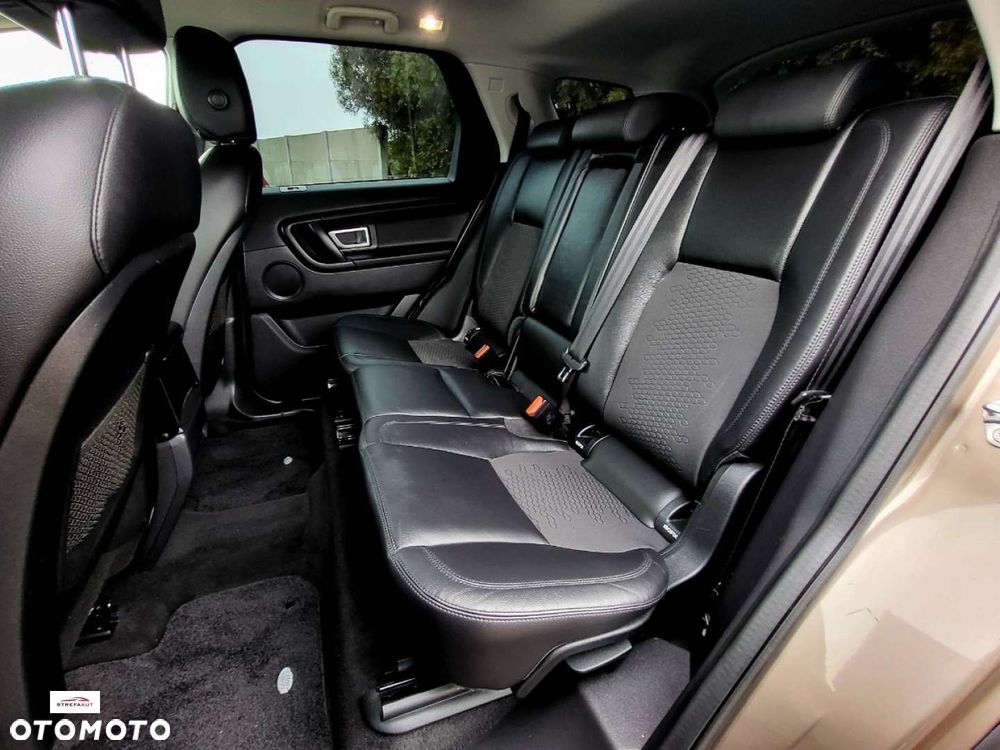 Land Rover Discovery Sport - 6