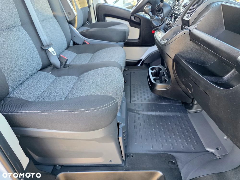 Fiat DUCATO 2,3 MJT 180 KONNY KONTENER WINDA IZOTERMA 4,2M KLIMA WEBASTO MAXI 16 KOŁA - 19