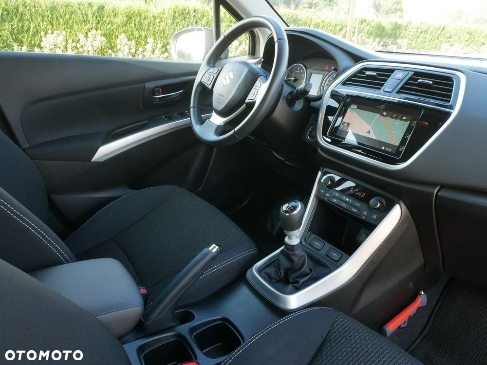Suzuki SX4 S-Cross 1.4 Boosterjet Hybrid Comfort - 24