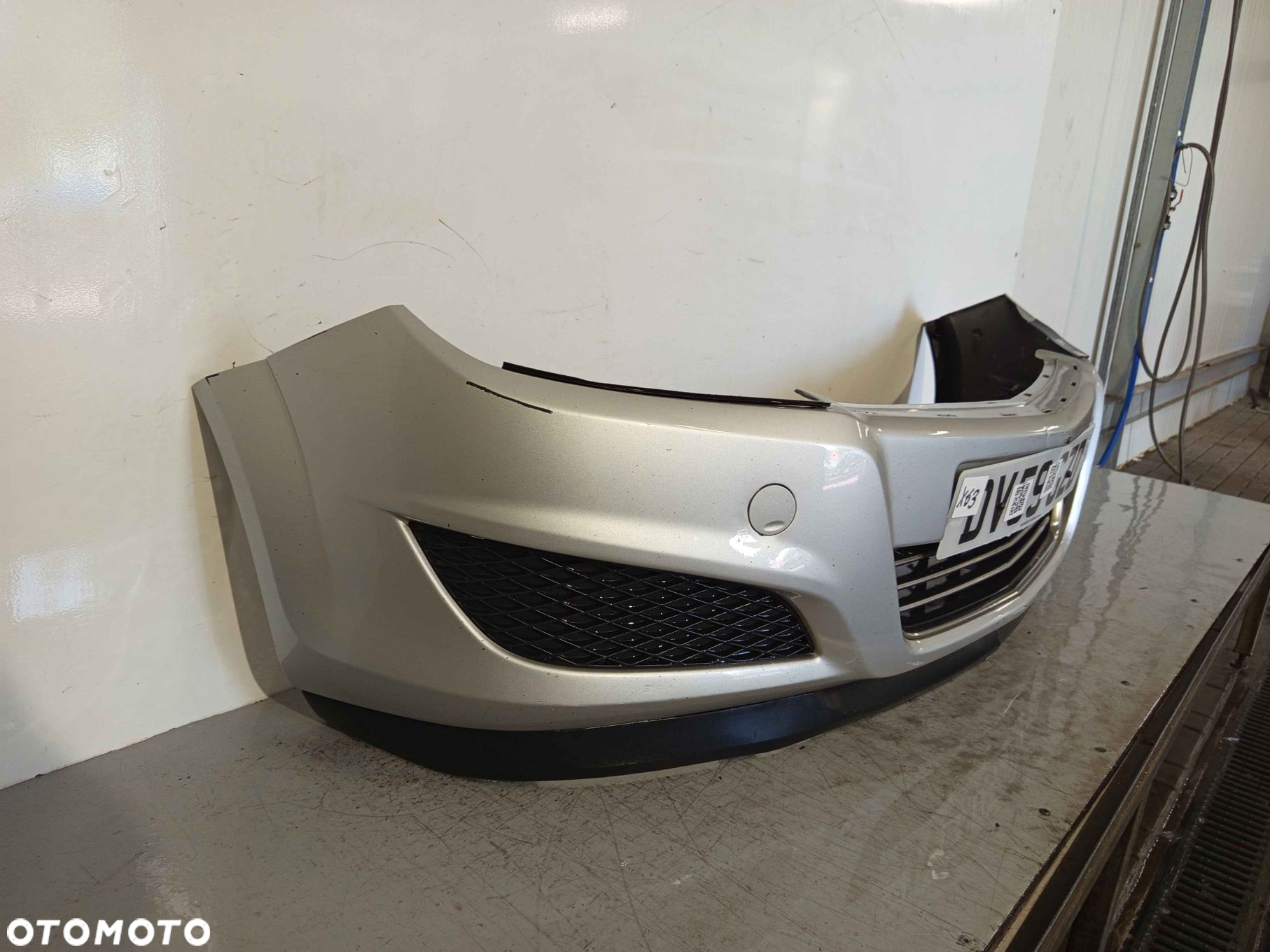 + ZDERZAK PRZÓD PRZEDNI OPEL ASTRA H 3 III LIFT FL Z157 SREBRNY - 2