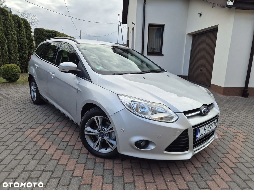 Ford Focus 1.6 TDCi DPF Champions Edition - 4
