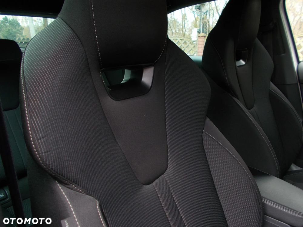 Skoda Octavia 1.5 TSI e-Tec Sportline DSG - 5