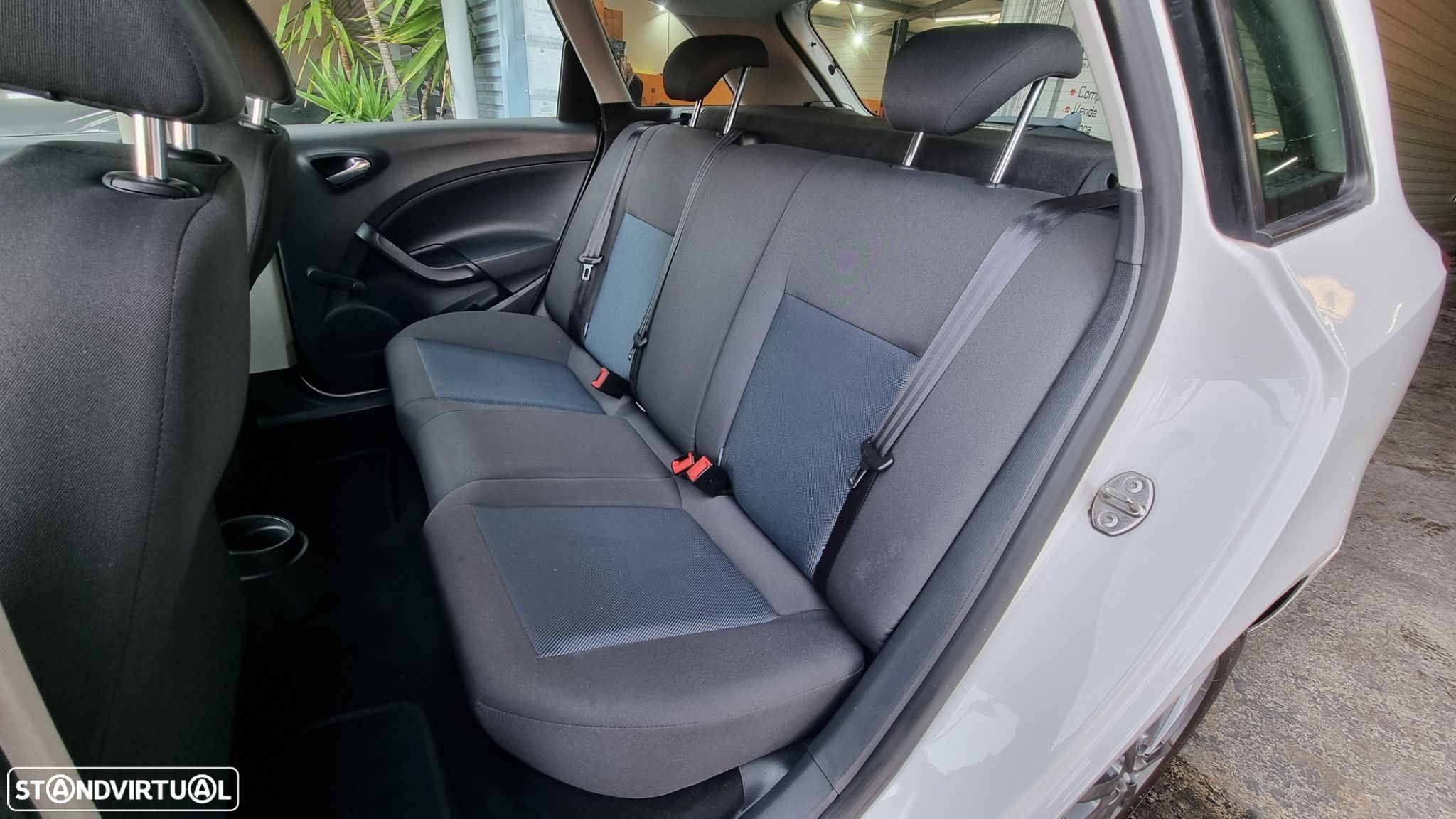 SEAT Ibiza ST 1.6 TDI FResc - 5