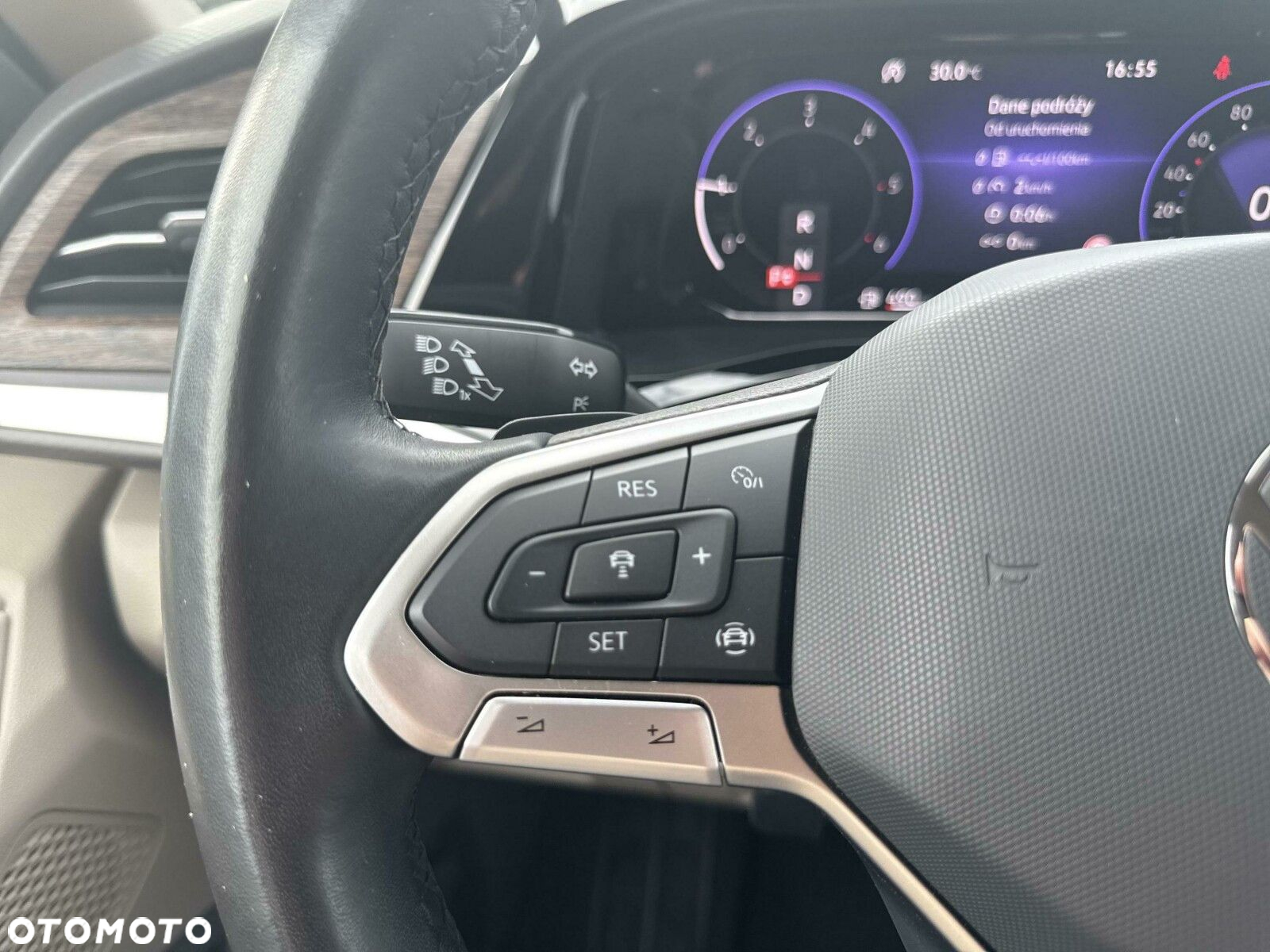 Volkswagen Multivan 2.0 TDI L1 Style DSG - 22