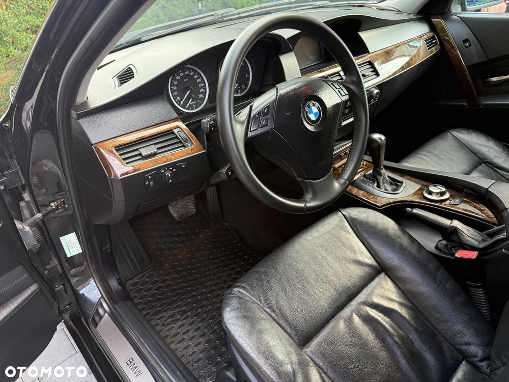 BMW Seria 5 - 15