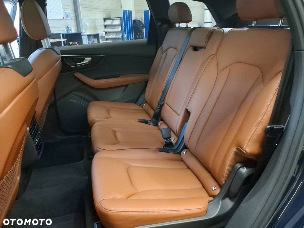 Audi Q7 50 TDI mHEV Quattro S Line Tiptr - 5