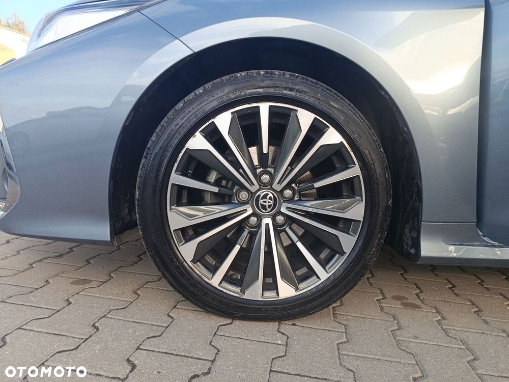 Toyota Corolla 1.8 Hybrid Style - 19