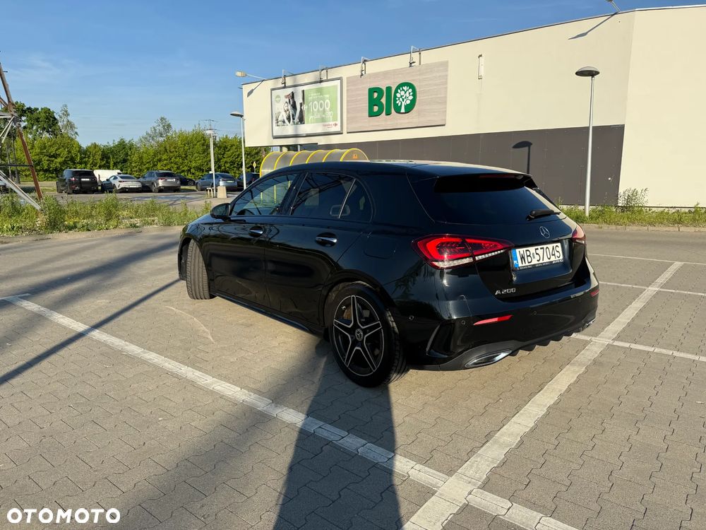 Mercedes-Benz Klasa A 200 AMG Line 7G-DCT - 3