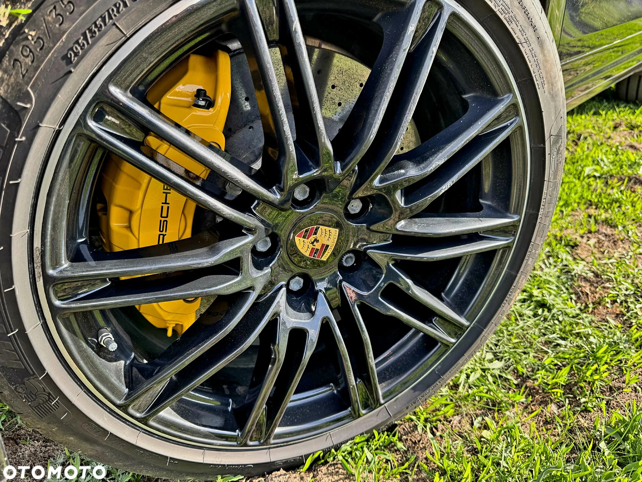 Porsche Cayenne Turbo - 28