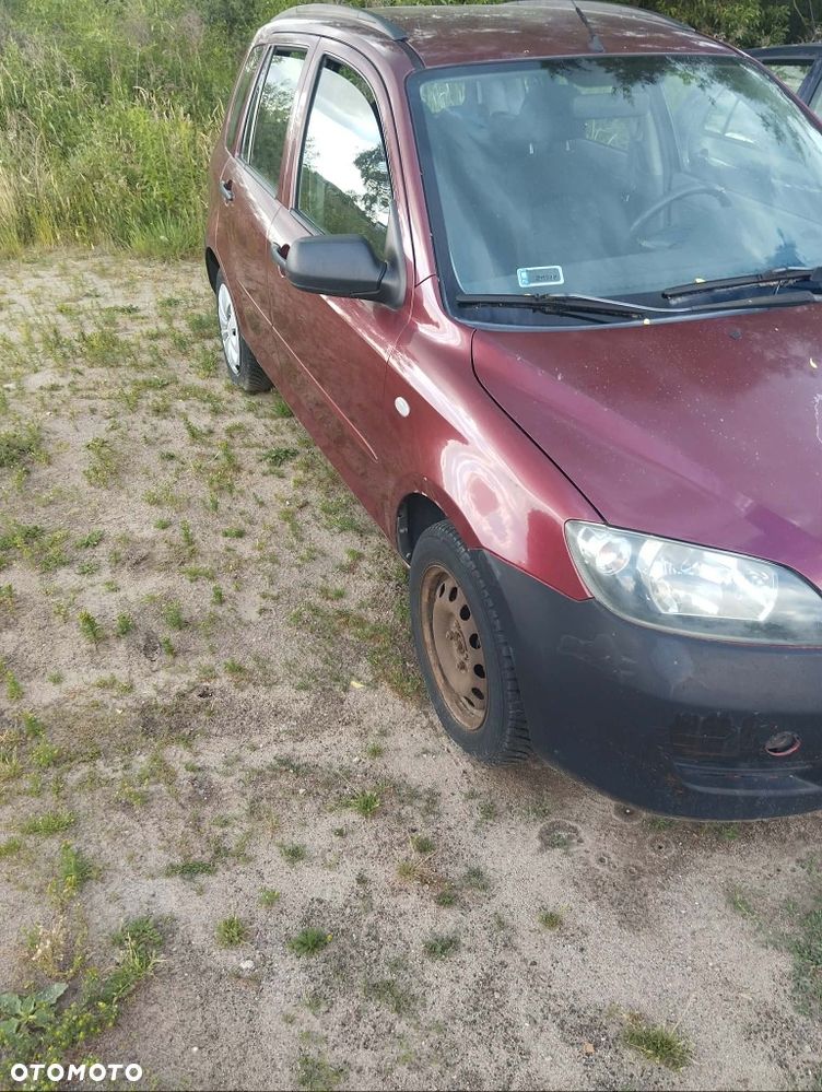 Mazda 2 - 5