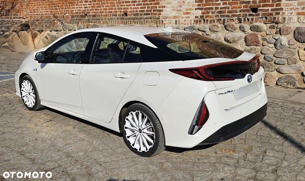 Toyota Prius - 11