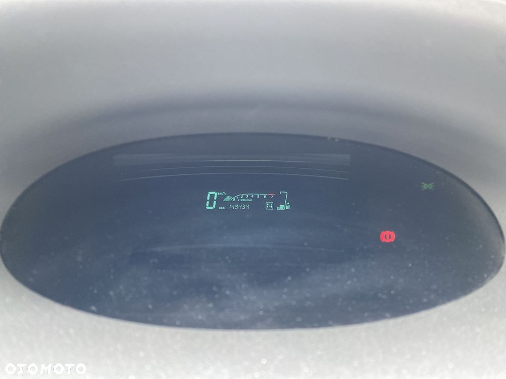 Toyota Yaris - 19