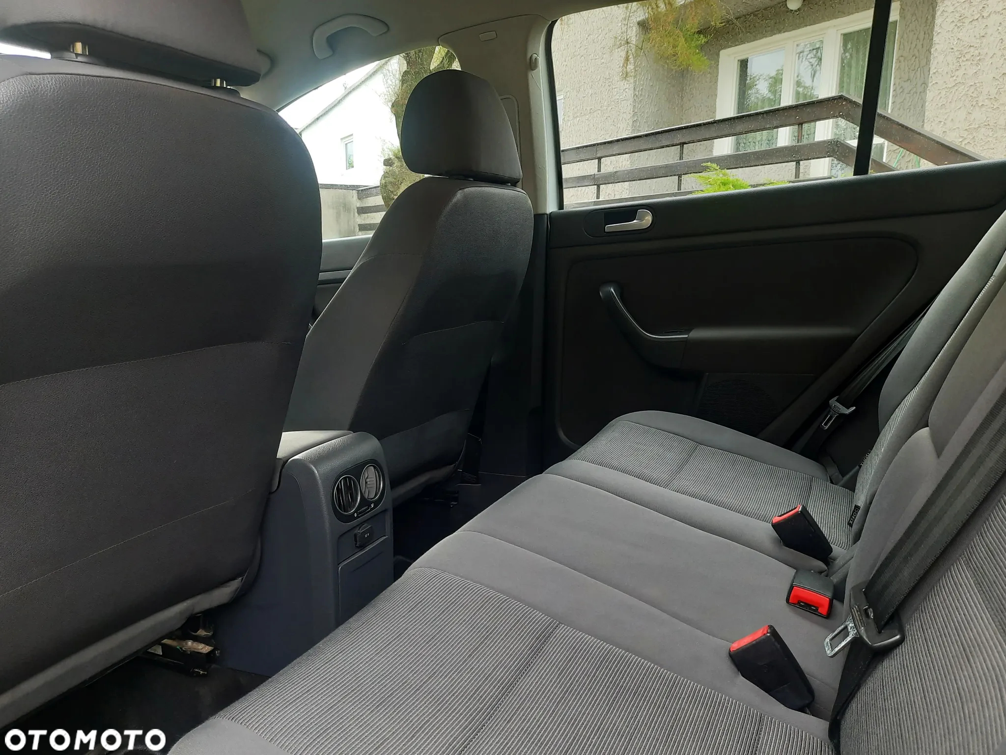 Volkswagen Golf Plus 1.6 Edition - 24