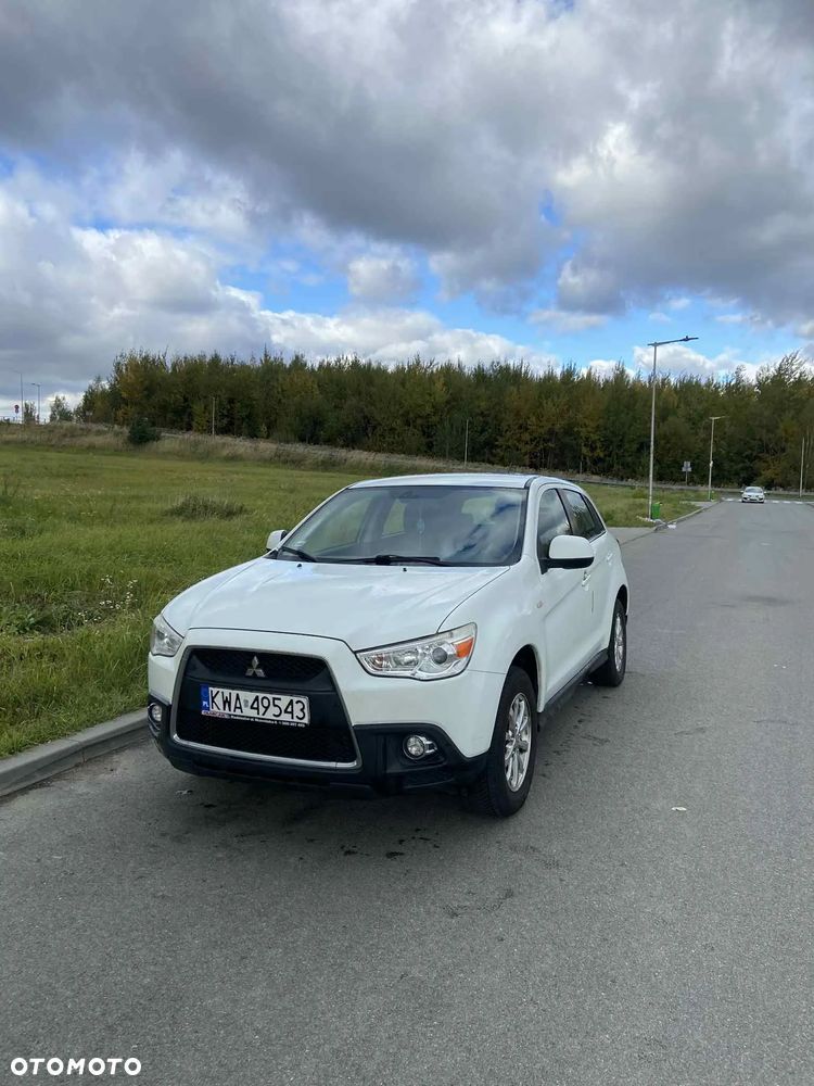 Mitsubishi ASX - 4