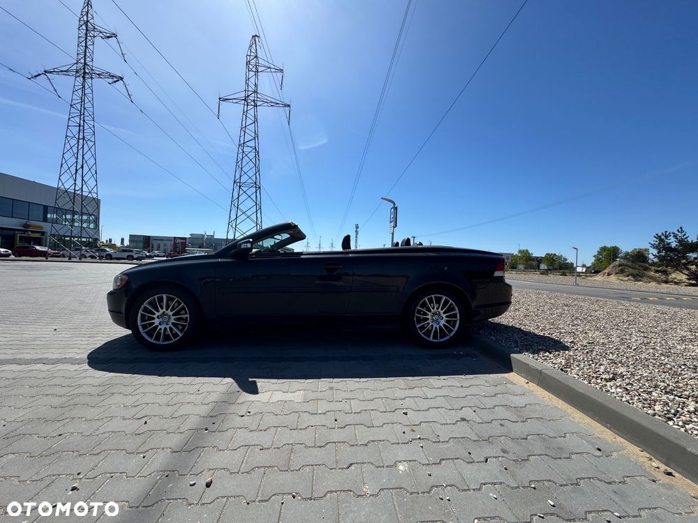 Volvo C70 2.0D Momentum - 9