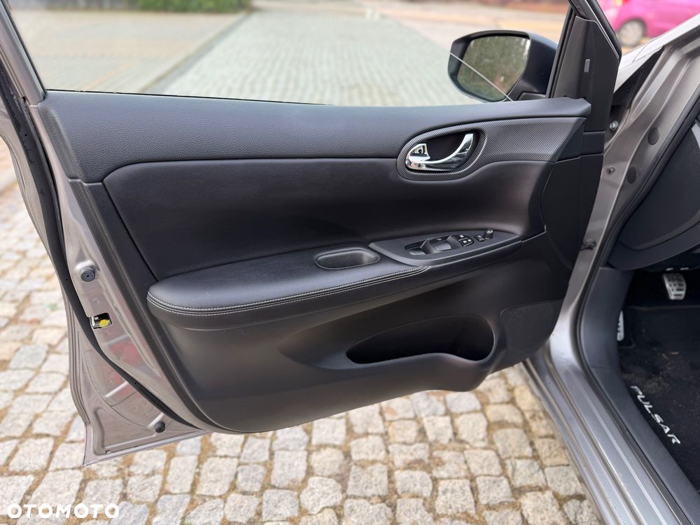 Nissan Pulsar 1.6 DIG-T Tekna - 12