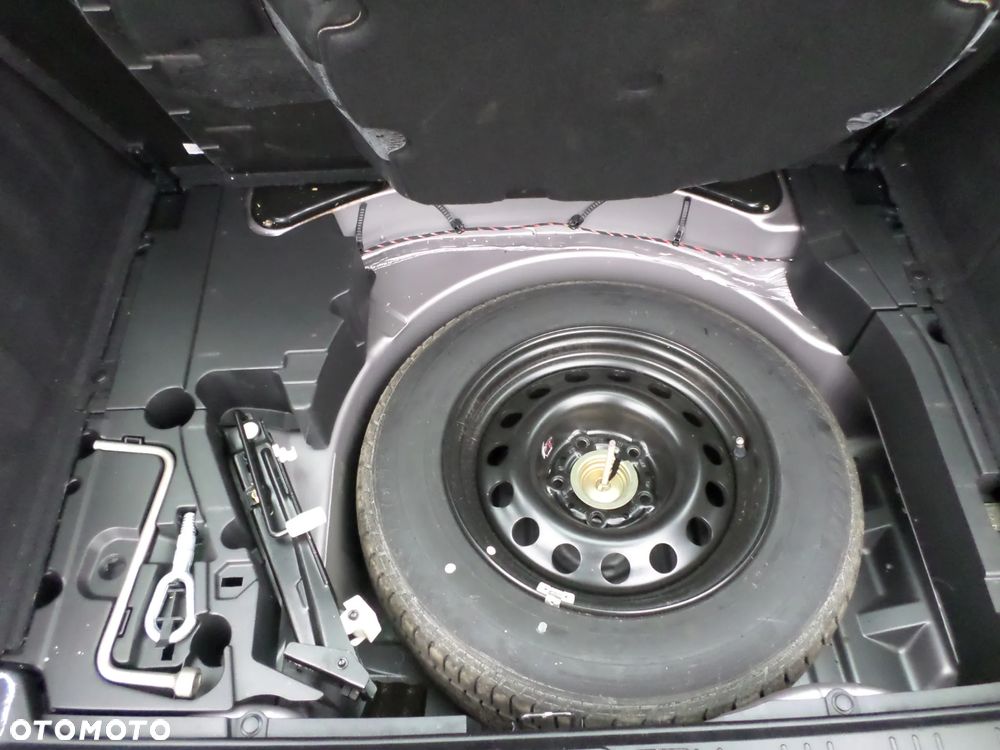 BMW Seria 5 - 16