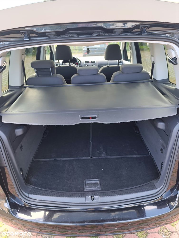 Volkswagen Touran 2.0 TDI DPF Comfortline - 8