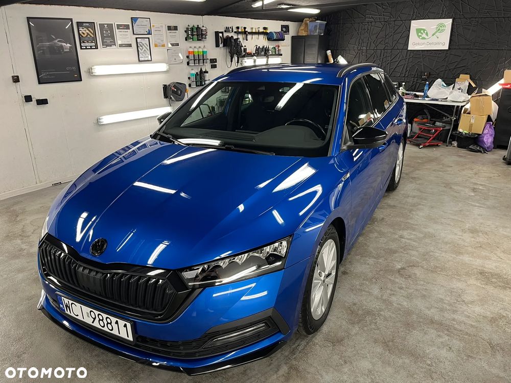 Skoda Octavia 2.0 TDI Sportline DSG - 1