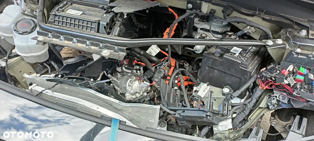 Ford Explorer Elektromotor mit Standard Range RWD 52kWh Style - 5