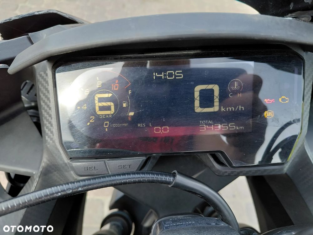 Honda CBR - 26