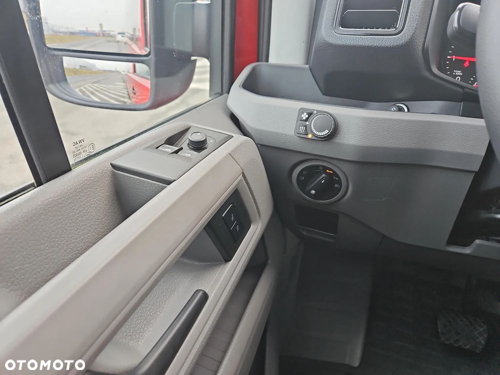 Volkswagen Crafter - 19