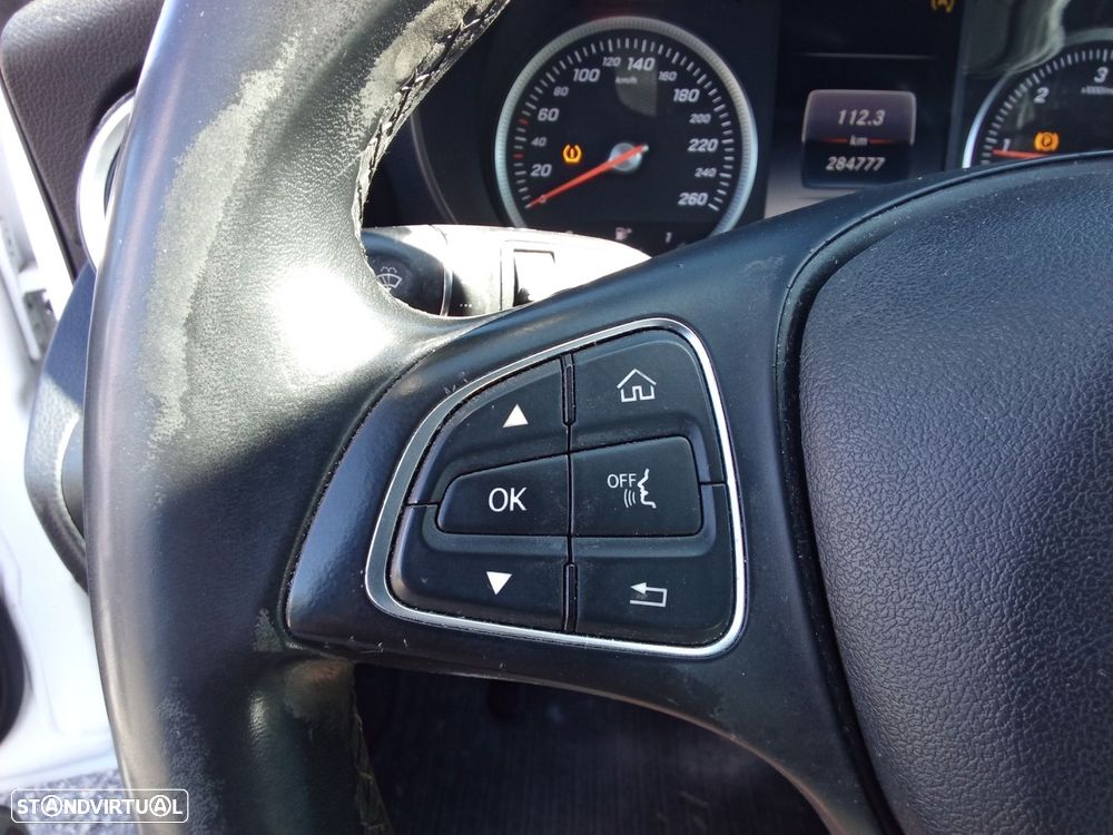 Mercedes-Benz C 180 BlueTEC Avantgarde - 16