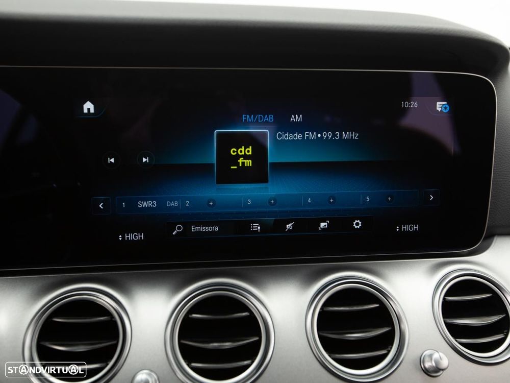 Mercedes-Benz E 300 de 9G-TRONIC - 31