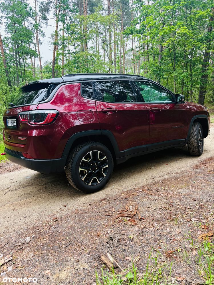 Jeep Compass - 4