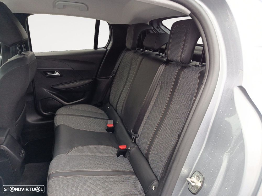 Peugeot 208 1.2 PureTech Allure - 13