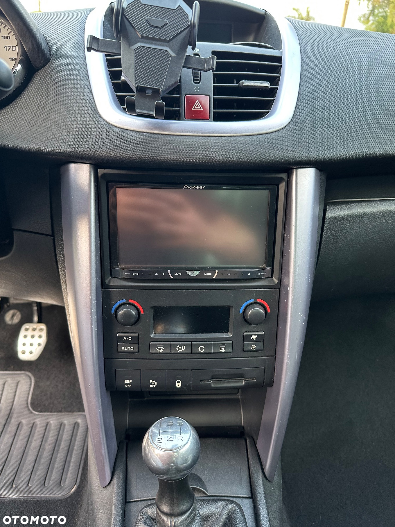Peugeot 207 CC - 13
