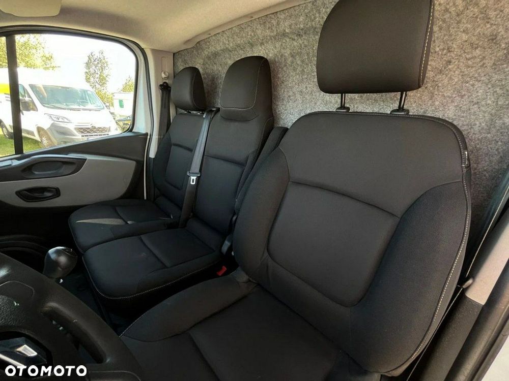 Renault Trafic - 30