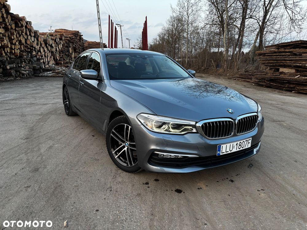 BMW Seria 5 520d xDrive Luxury Line - 1