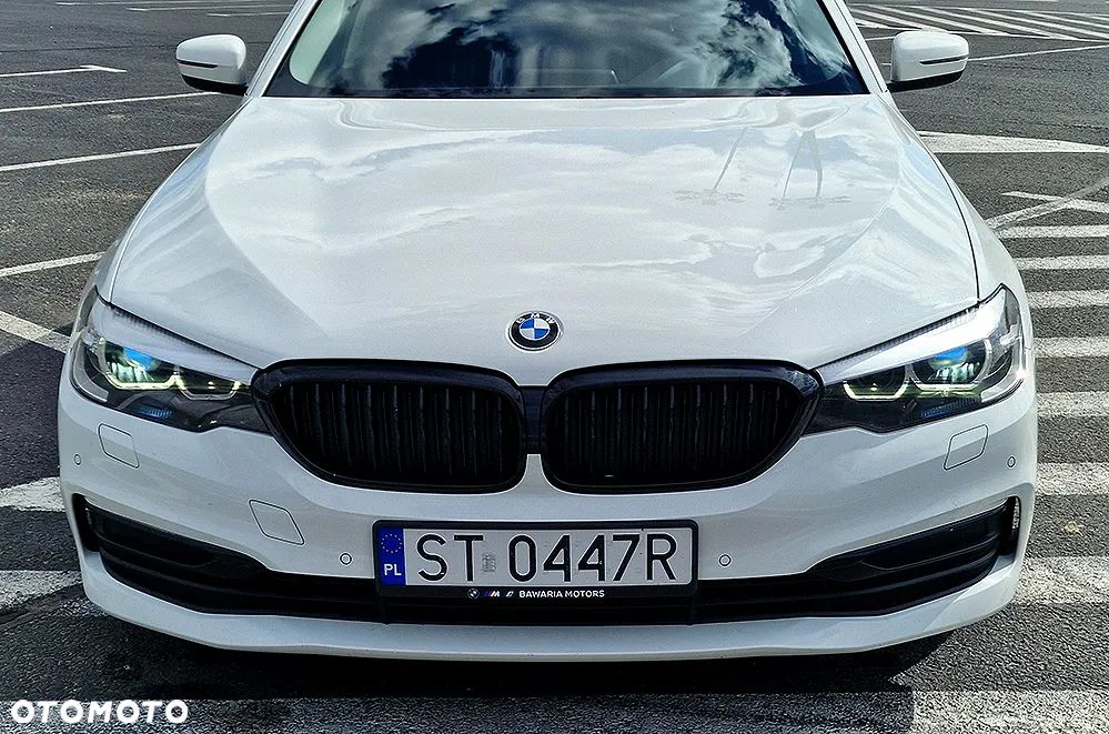 BMW Seria 5 518d Business Edition - 17