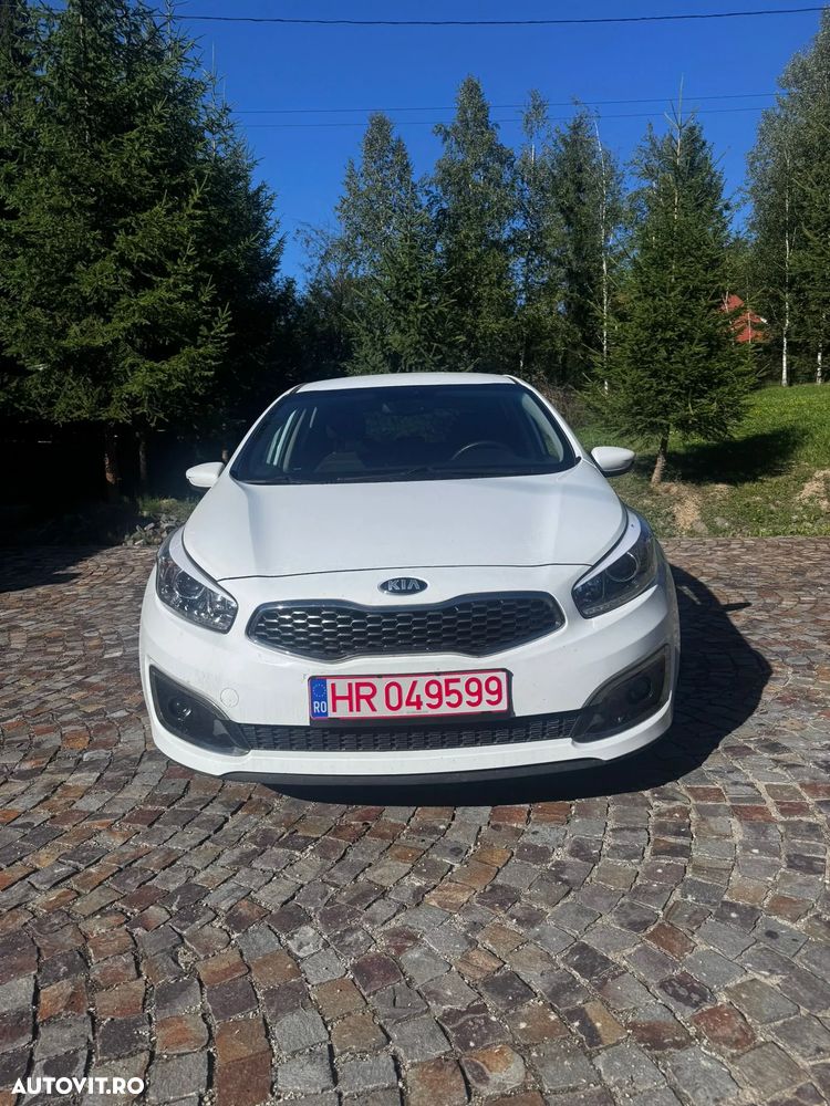 Kia Ceed - 1