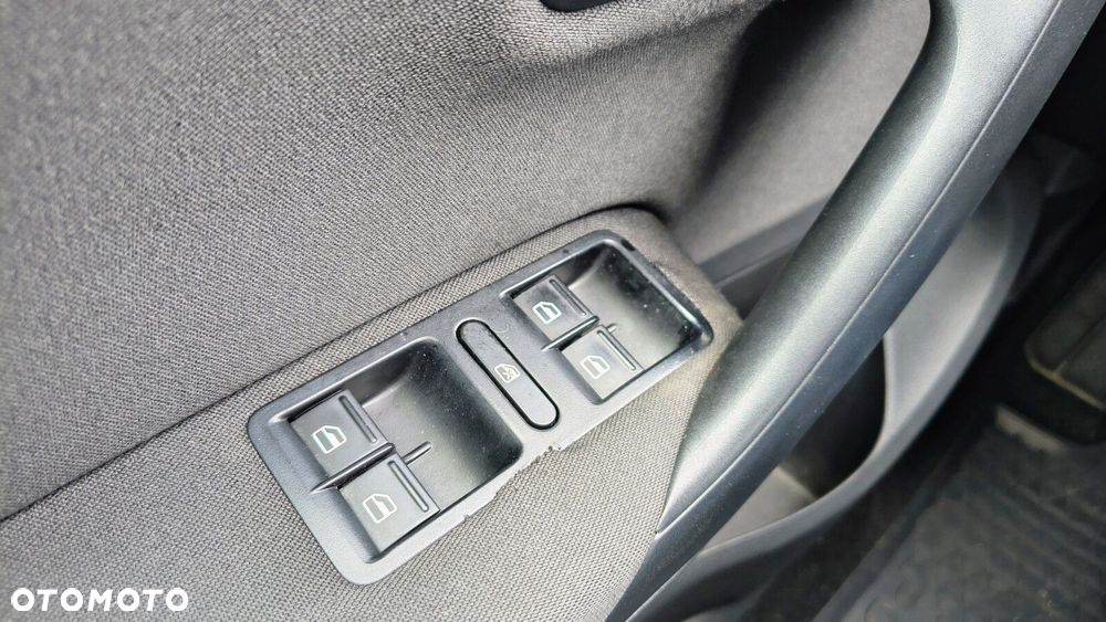 Volkswagen Polo - 22