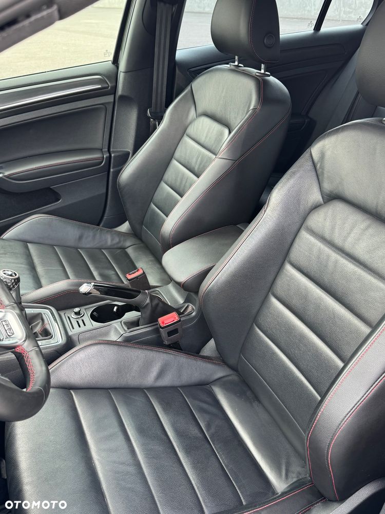 Volkswagen Golf 2.0 TSI BMT GTI Performance - 23