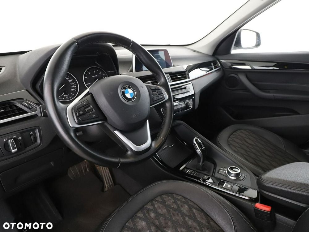 BMW X1 xDrive20d xLine - 15